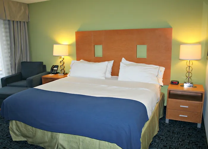 Hotel Express & River By Ihg
