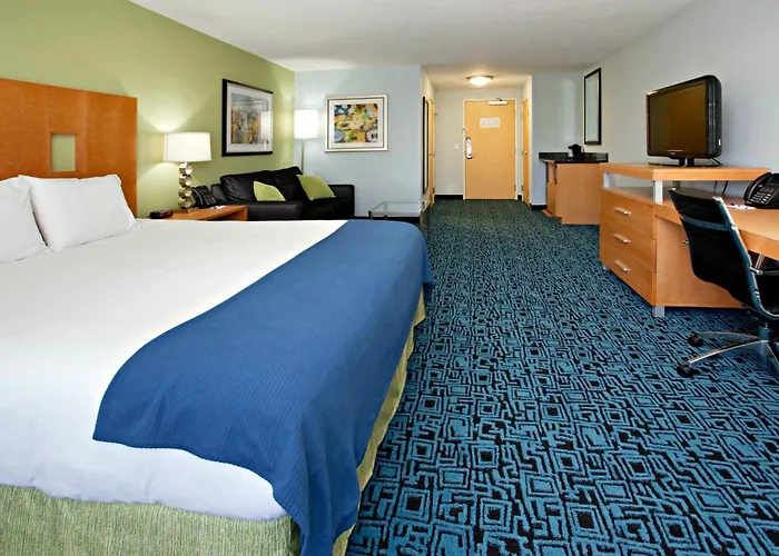 Express & River By Ihg Hotel Rock Springs