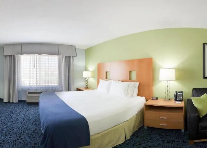 Hotel Express & River By Ihg Rock Springs